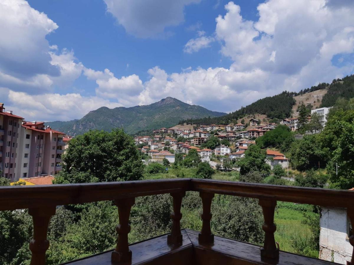 Къща Томови,Стаи За Гости Dewin Exterior foto
