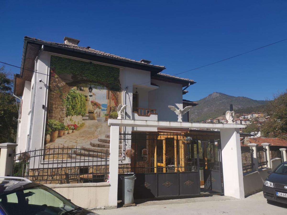 Къща Томови,Стаи За Гости Dewin Exterior foto